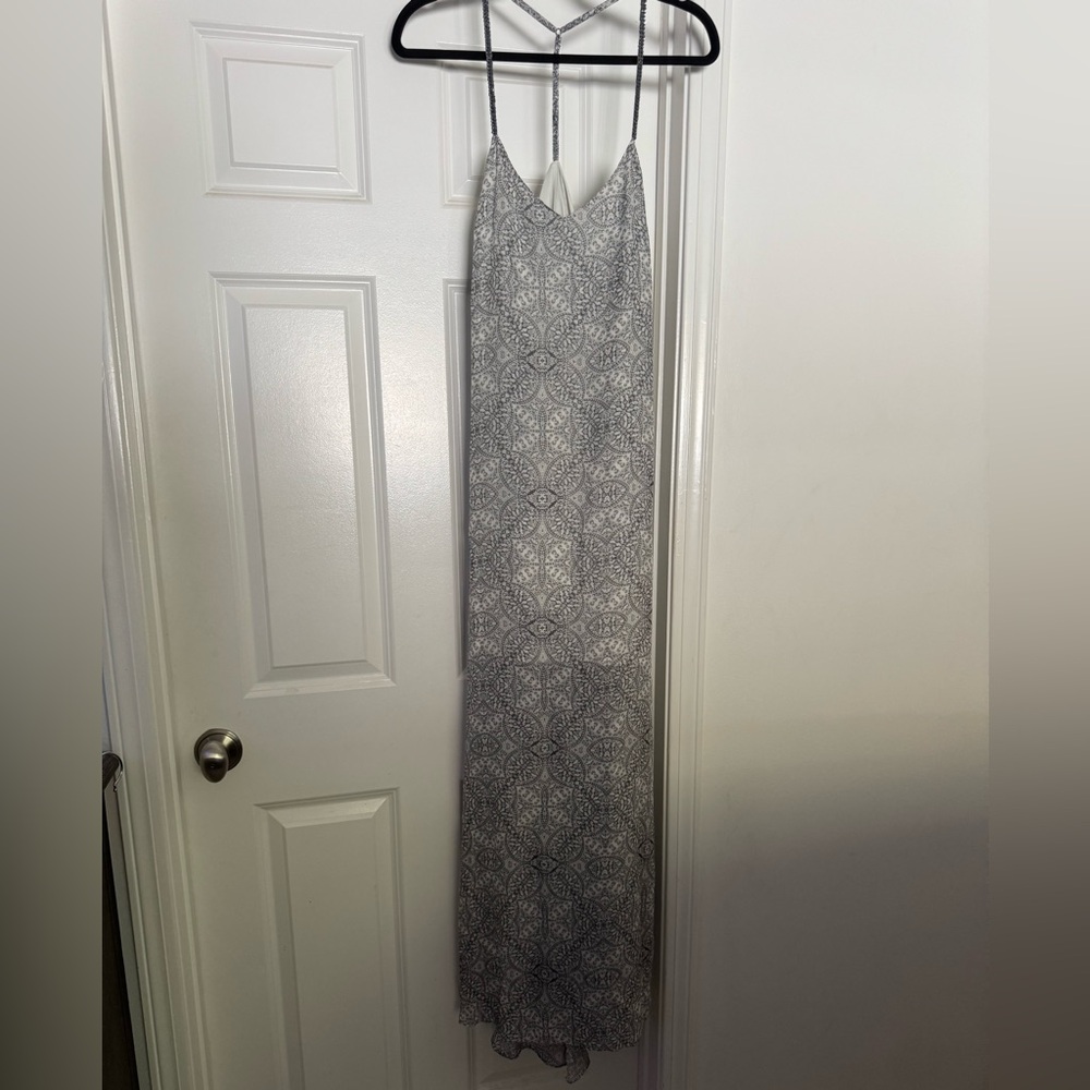 Silky maxi dress with beaded straps Medium